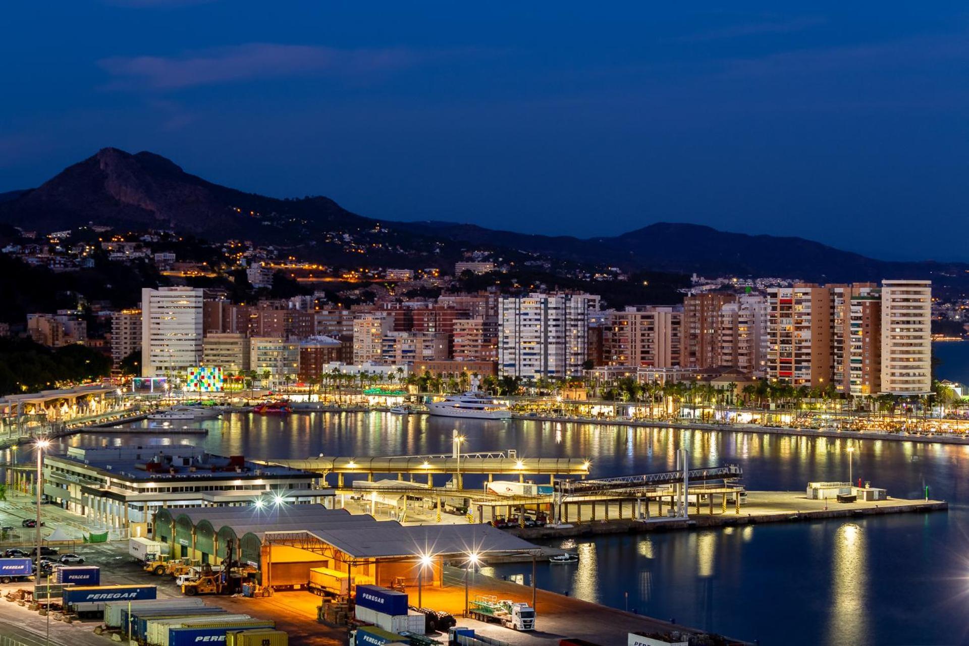 Apt Alameda De Colon Solo Familias Malaga Ngoại thất bức ảnh