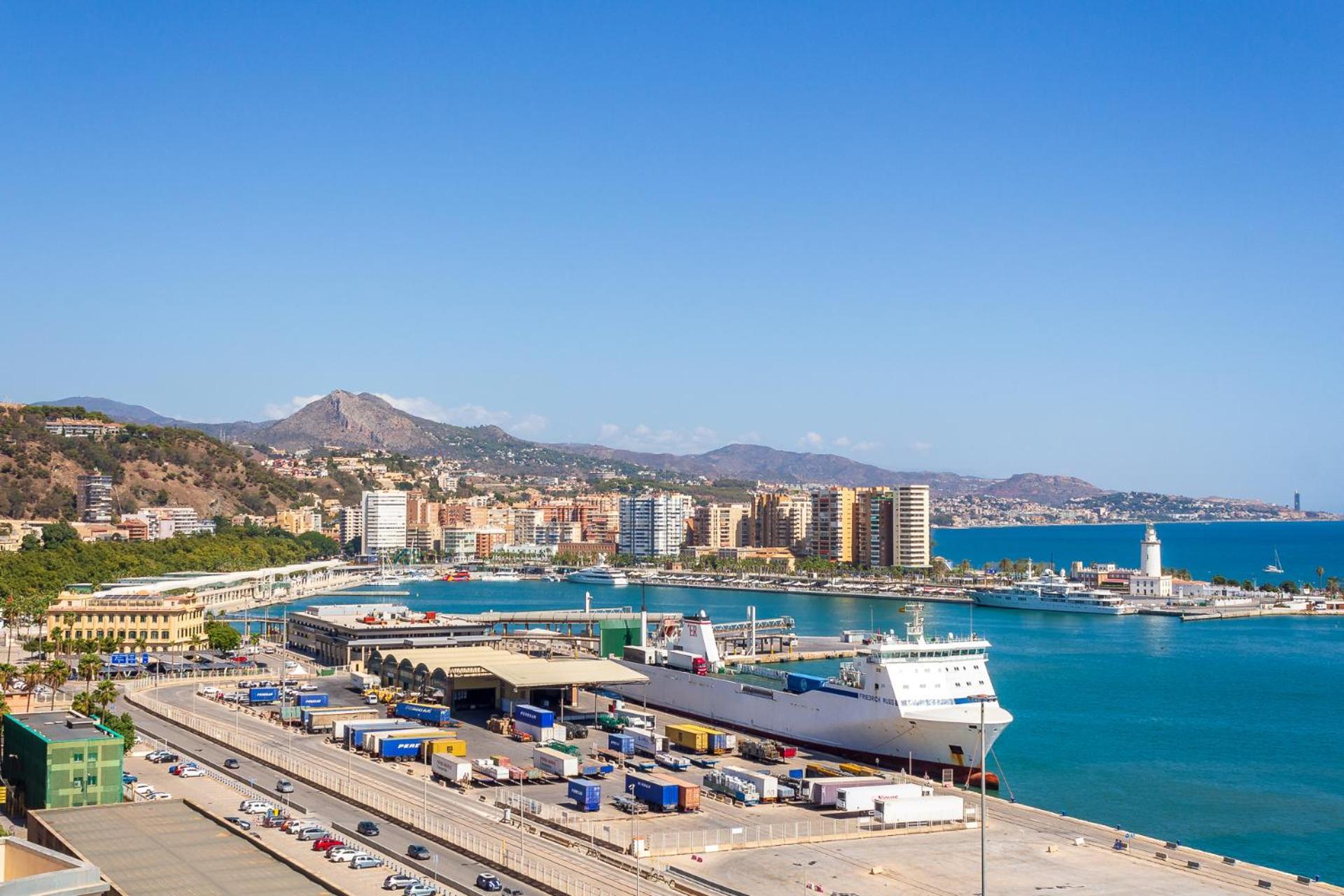 Apt Alameda De Colon Solo Familias Malaga Ngoại thất bức ảnh