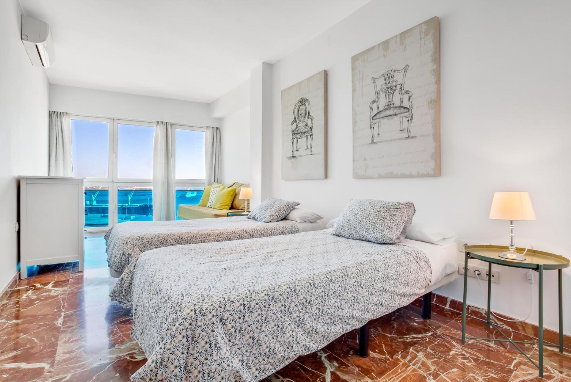 Apt Alameda De Colon Solo Familias Malaga Ngoại thất bức ảnh